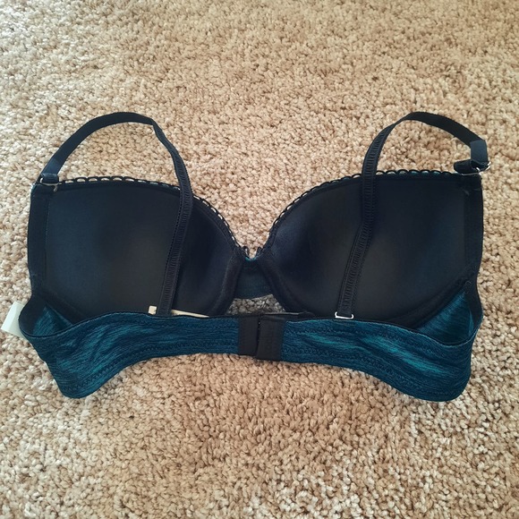 NWT Coobie 32 A Bra..  Padded Underwire, removable straps. - Picture 4 of 4